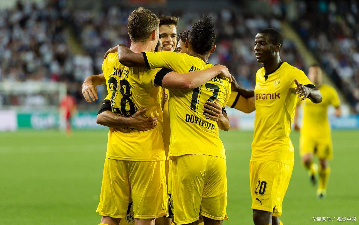 关于格勒斯豪森队员在场上全力以赴，为球队赢得胜利的信息